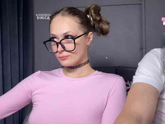cutemilana_sw webcam