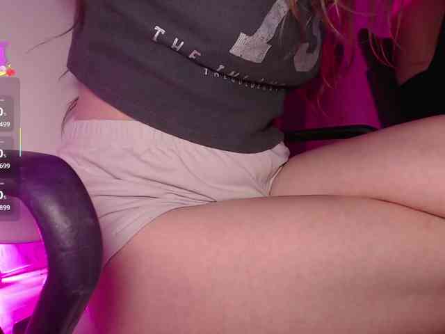 cutemilana_sw webcam
