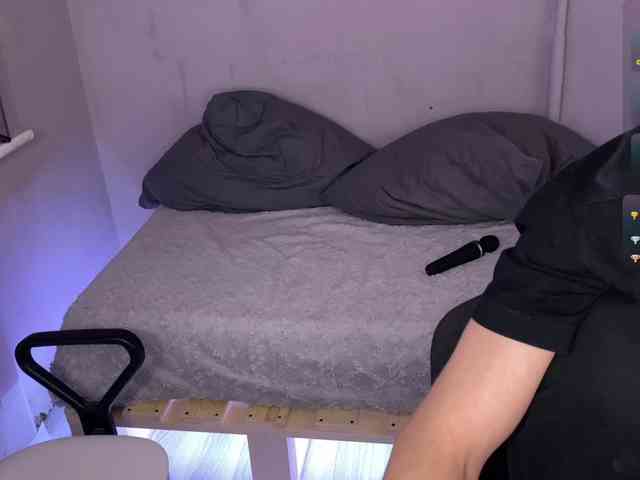 cutemilana_sw webcam