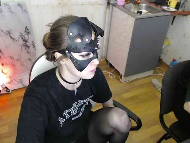 cutemilana_sw webcam