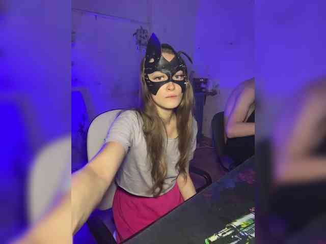 cutemilana_sw webcam