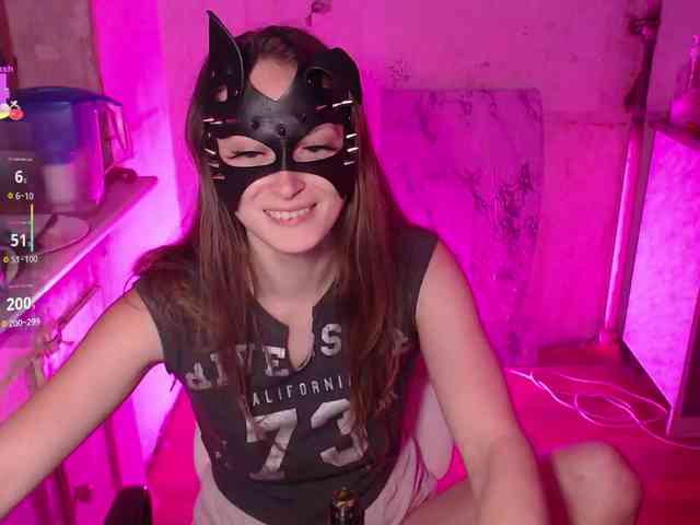 cutemilana_sw webcam