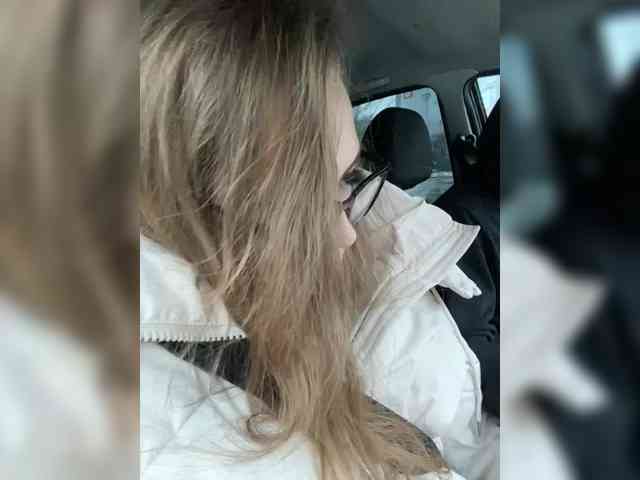 cutemilana_sw webcam