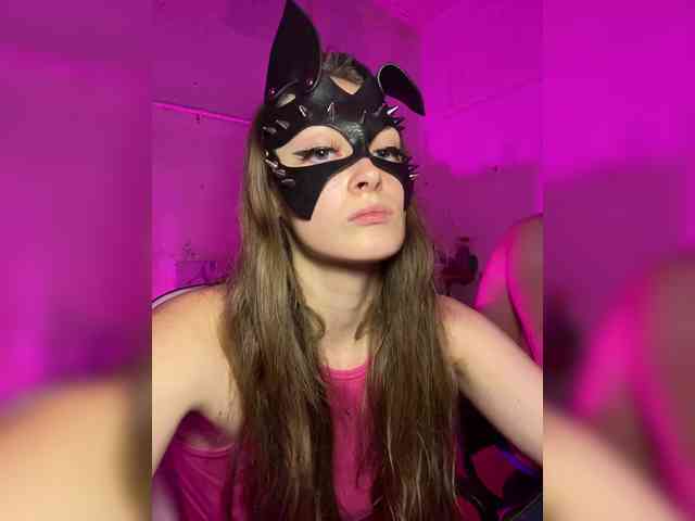 cutemilana_sw webcam