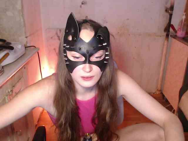 cutemilana_sw webcam