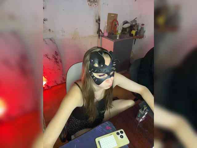 cutemilana_sw webcam