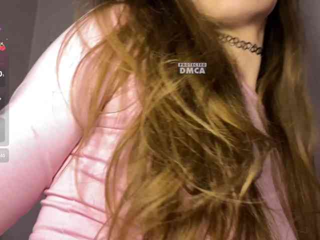 cutemilana_sw webcam