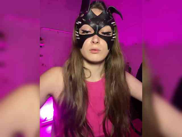 cutemilana_sw webcam