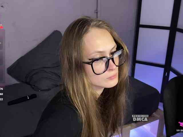 cutemilana_sw webcam