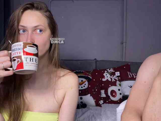 cutemilana_sw webcam