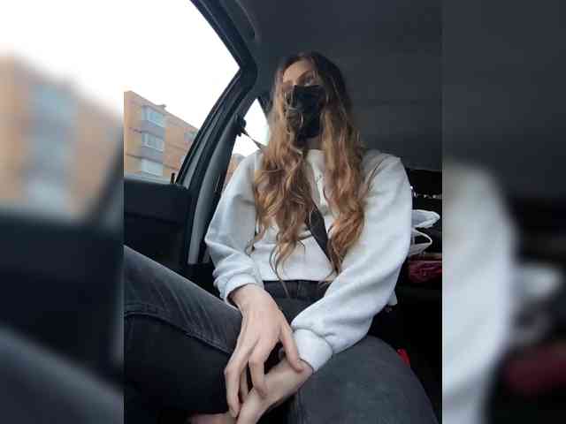 milana_sexwife webcam