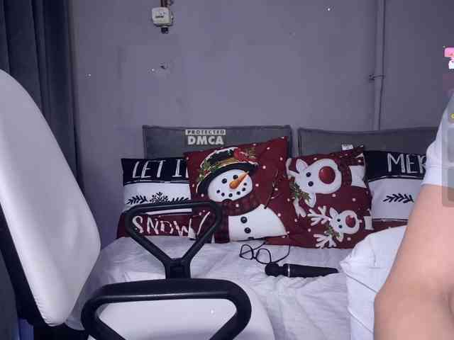 cutemilana_sw webcam