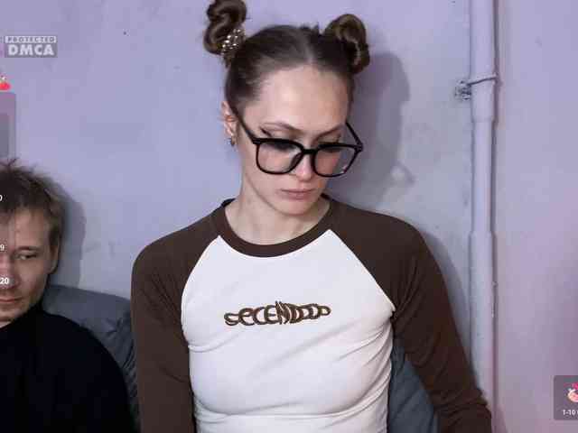 cutemilana_sw webcam