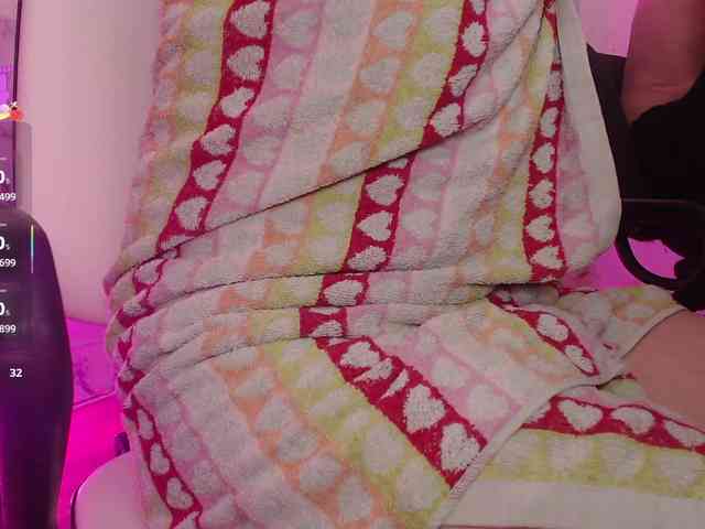 cutemilana_sw webcam