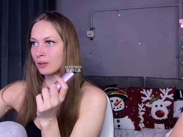 cutemilana_sw webcam