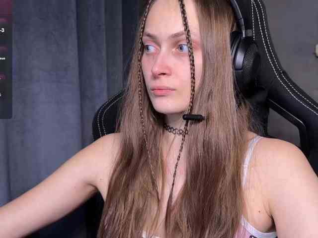 cutemilana_sexwife webcam