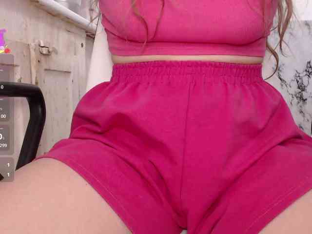 cutemilana_sw webcam