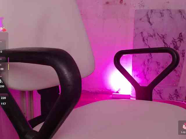 cutemilana_sw webcam