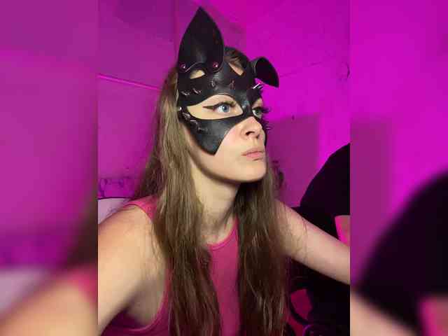 cutemilana_sw webcam