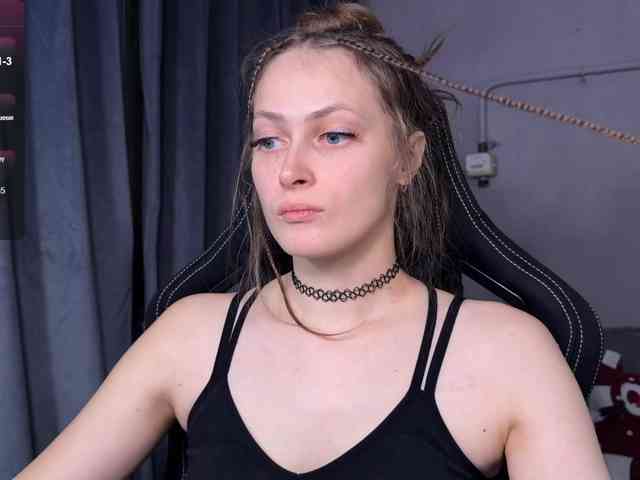 cutemilana_sexwife webcam