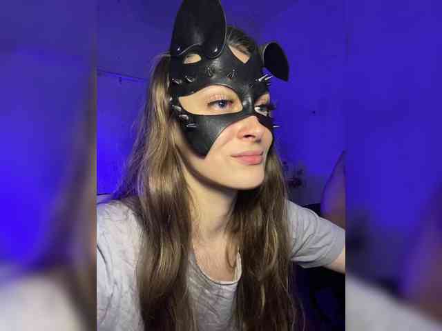 cutemilana_sw webcam