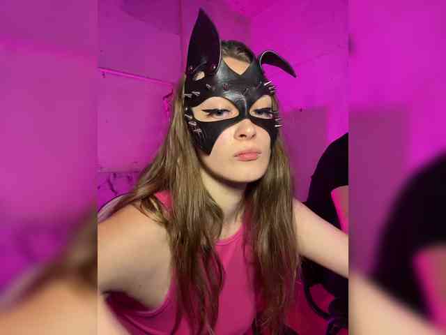 cutemilana_sw webcam