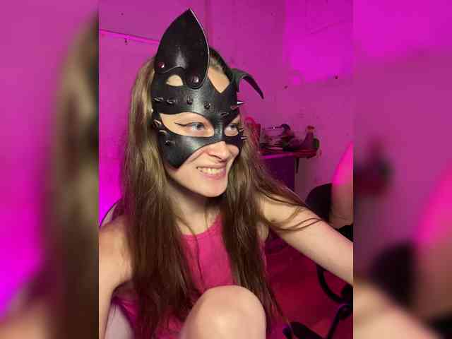 cutemilana_sw webcam
