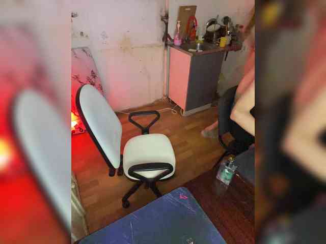 cutemilana_sw webcam