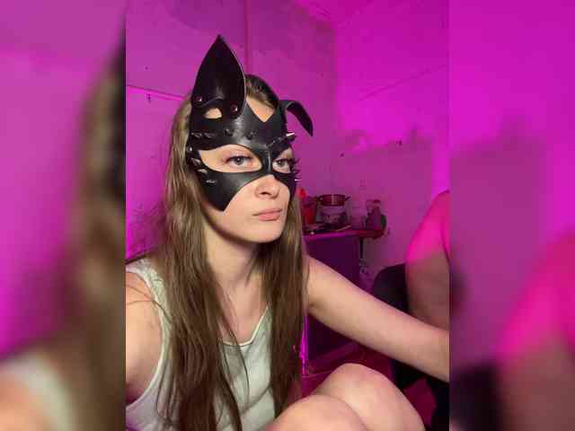 cutemilana_sw webcam