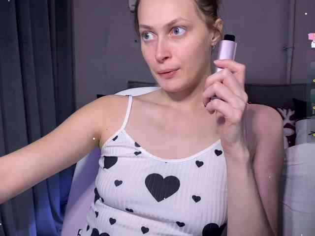 cutemilana_sw webcam