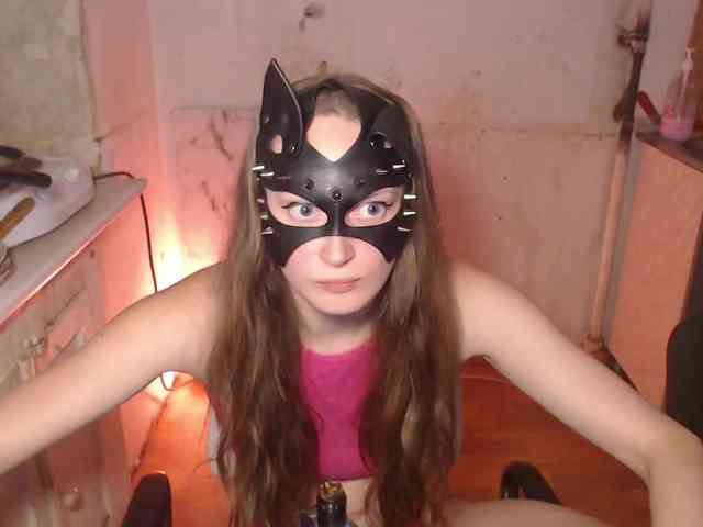 cutemilana_sw webcam