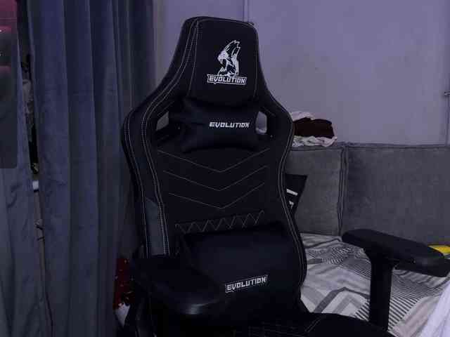 cutemilana_sexwife webcam