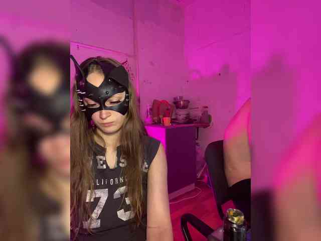 cutemilana_sw webcam