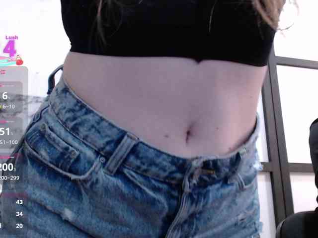 milana_sexwife webcam