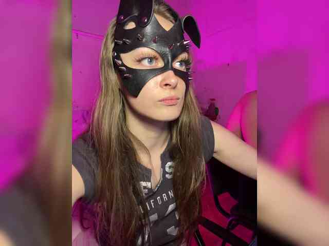 cutemilana_sw webcam