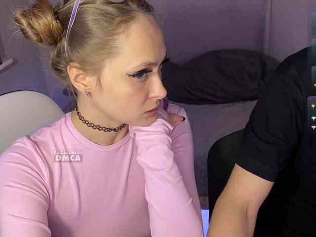 cutemilana_sw webcam