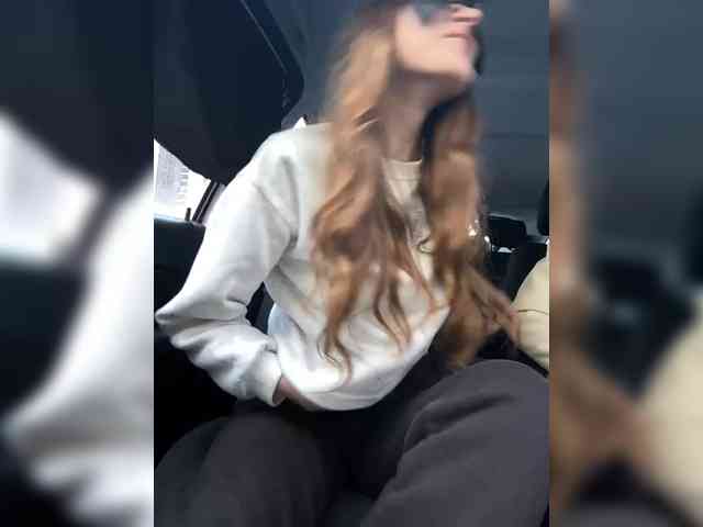 milana_sexwife webcam