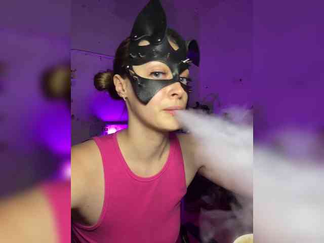 cutemilana_sw webcam