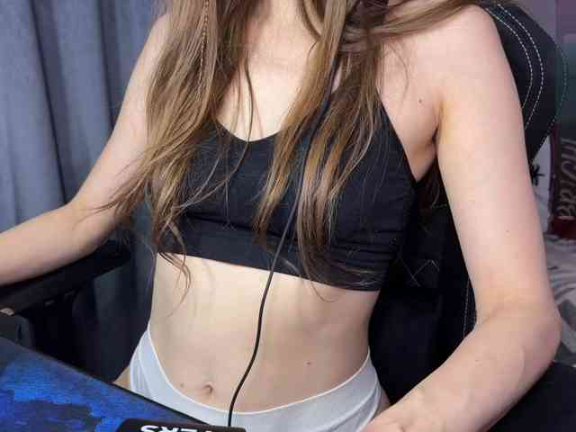 cutemilana_sexwife webcam