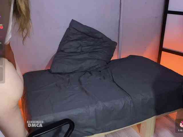 cutemilana_sw webcam