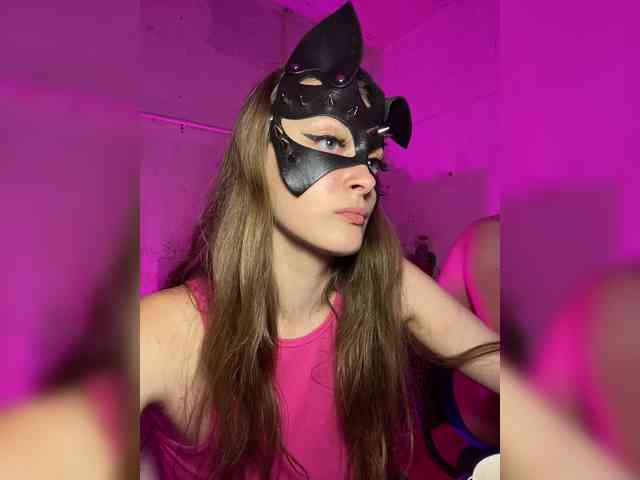 cutemilana_sw webcam