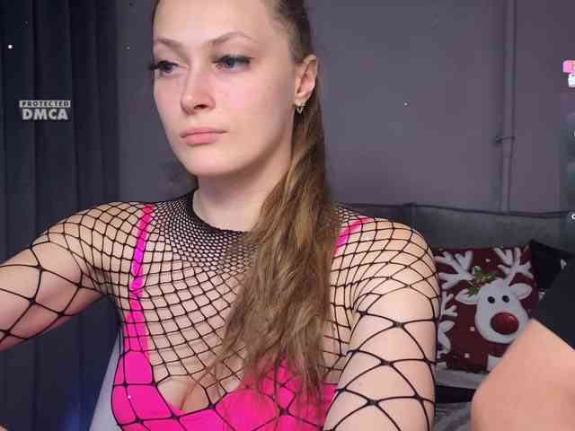 cutemilana_sw webcam