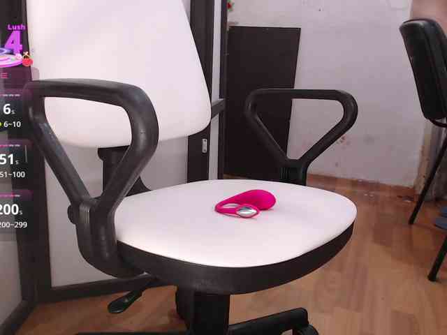 milana_sexwife webcam