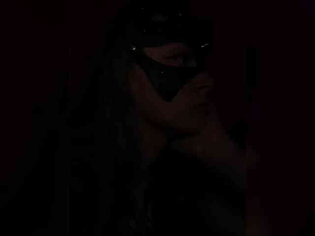 cutemilana_sw webcam