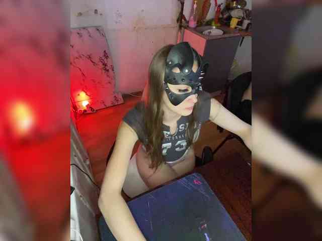 cutemilana_sw webcam
