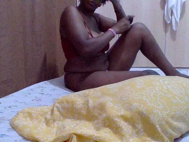 cutelizah's BongaCams show and profile