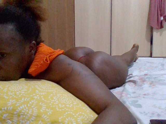 cutelizah's BongaCams show and profile