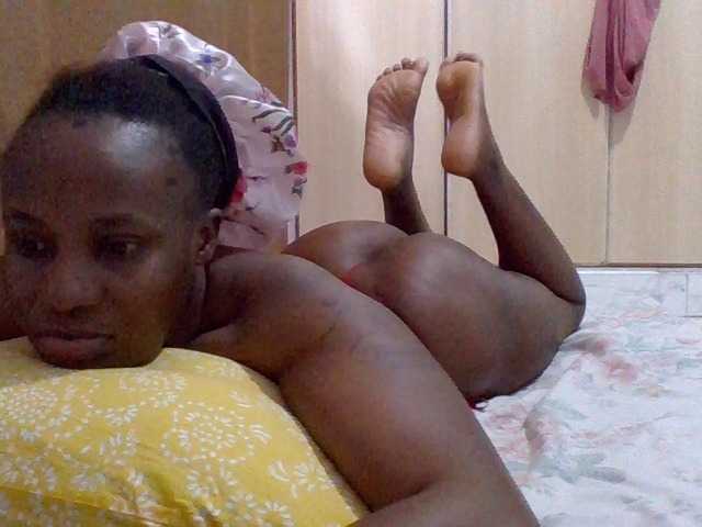 cutelizah's BongaCams show and profile