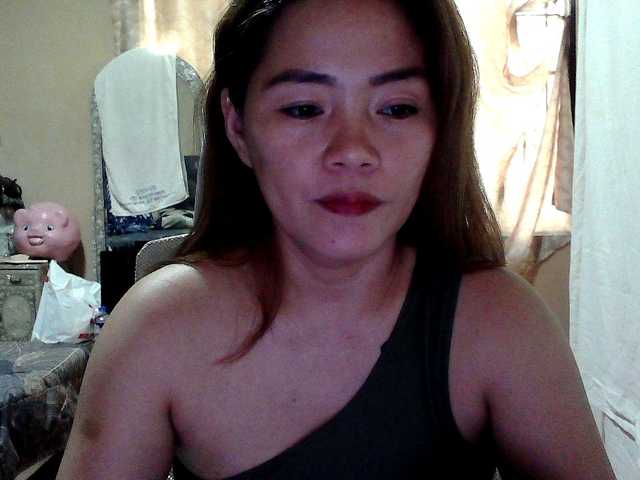 Wildhotsinglemom69's BongaCams show and profile