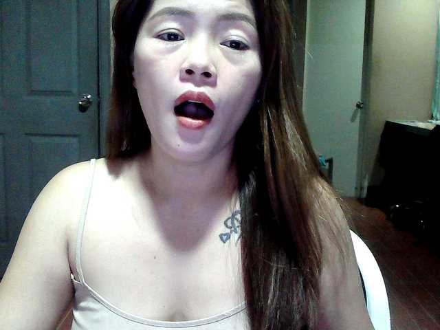 Wildhotsinglemom69 from BongaCams is Freechat